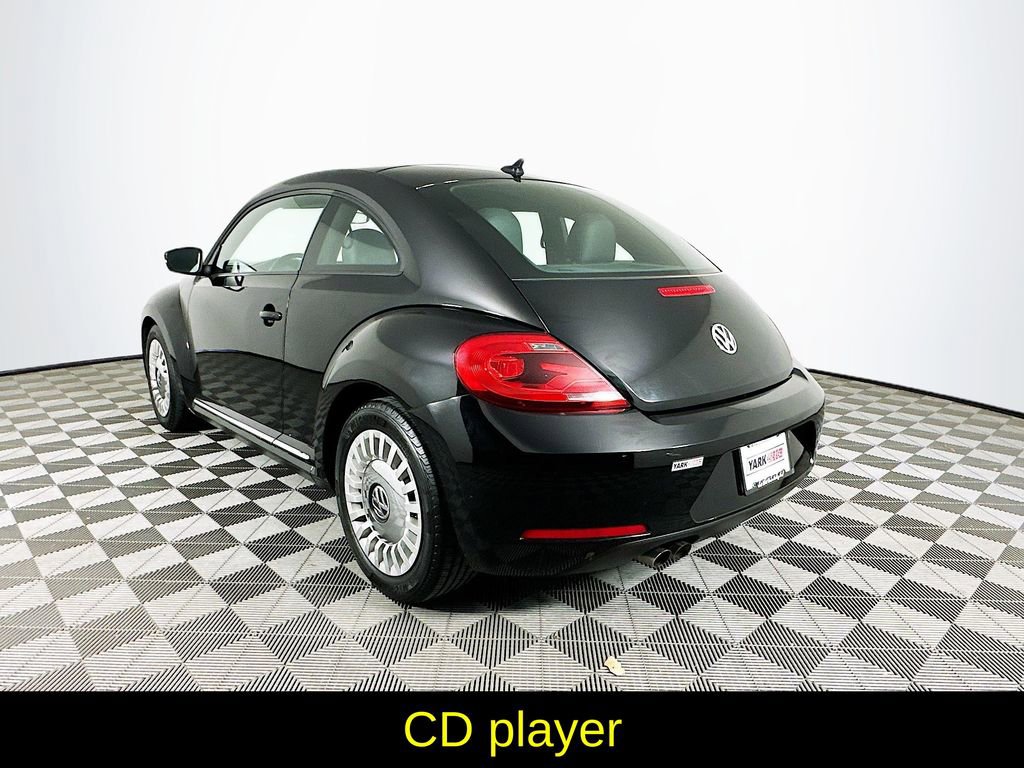Used 2014 Volkswagen Beetle 2.5 image 7
