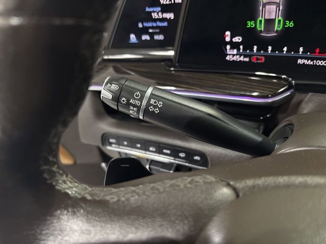 Used 2021 Cadillac Escalade ESV Sport w/ Driver Assist Tech Package image 35