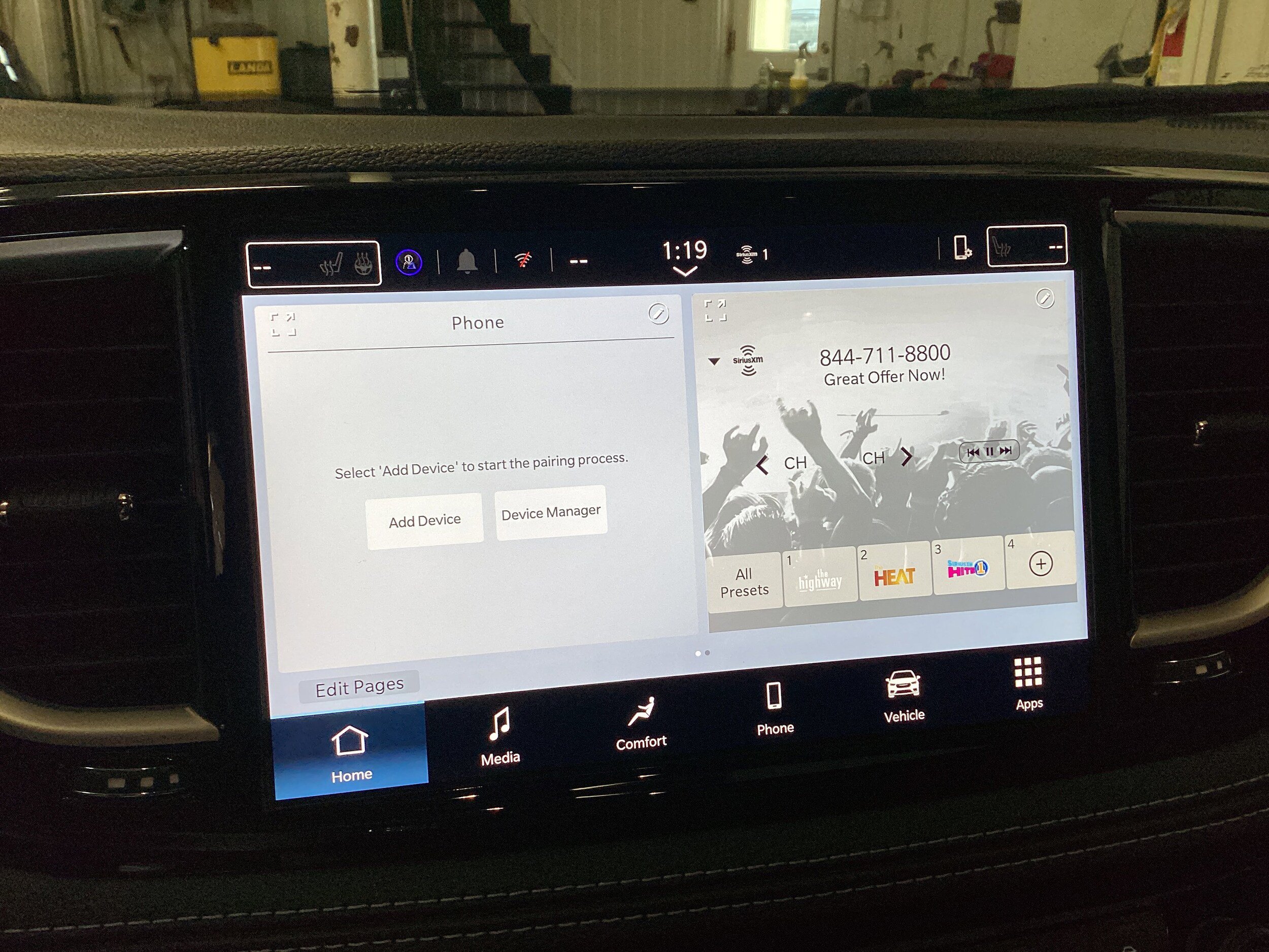 New 2026 Chrysler Pacifica Select FWD image 26