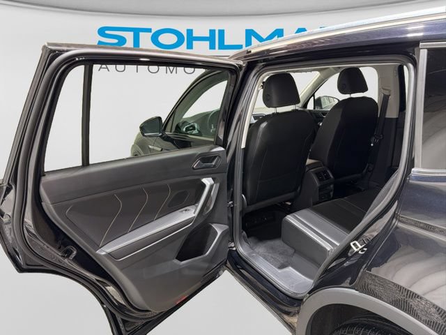 Certified 2022 Volkswagen Tiguan SE FWD image 26