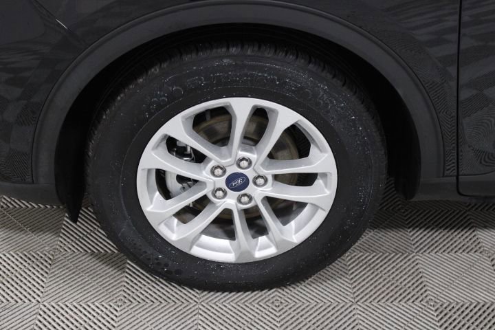 Used 2021 Ford Escape SE image 40