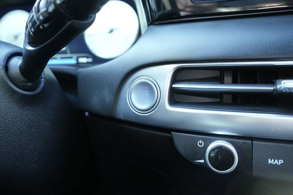 Used 2025 Hyundai Palisade Calligraphy image 37