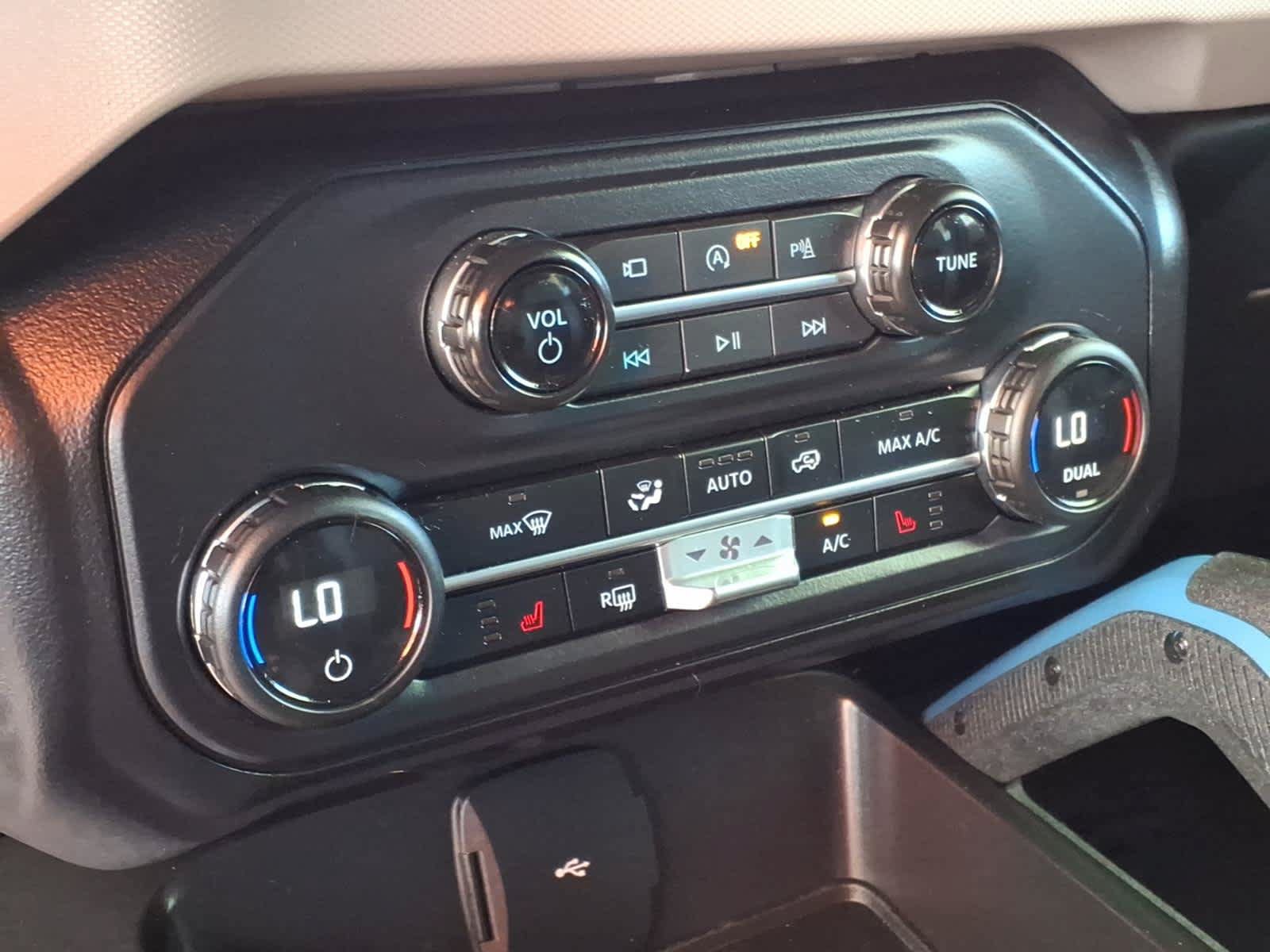 Used 2023 Ford Bronco Wildtrak AWD/4WD image 20