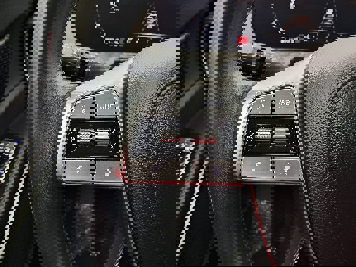 Used 2024 Kia Telluride SX image 19