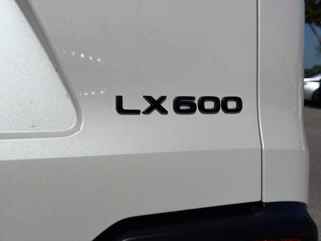 New 2026 Lexus LX 600 4WD w/ Luxury Package image 11