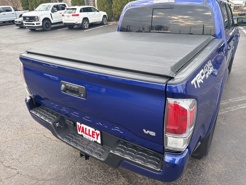 Used 2022 Toyota Tacoma TRD Sport w/ Technology Package image 40