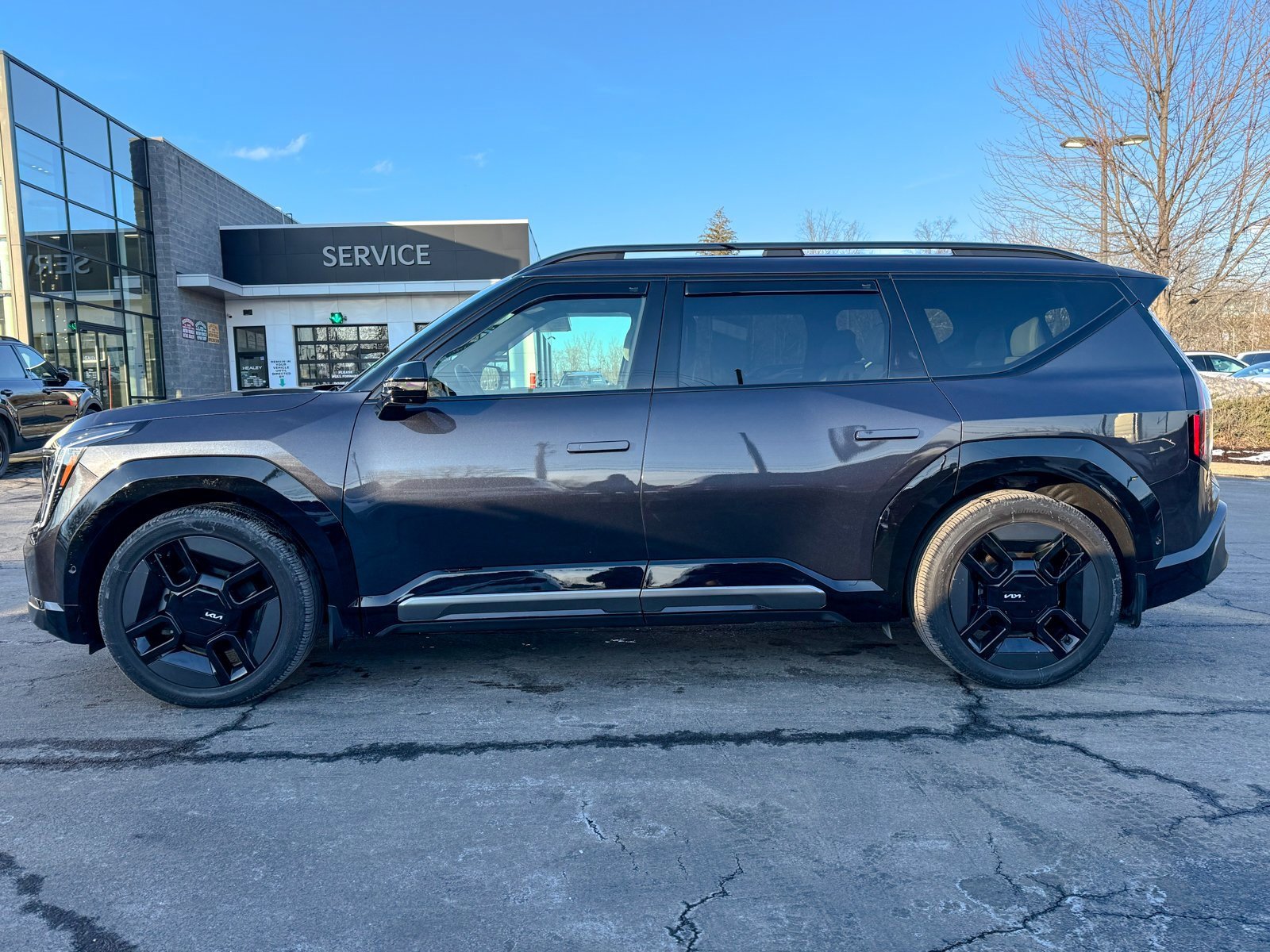 Certified 2025 Kia EV9 GT-Line image 8