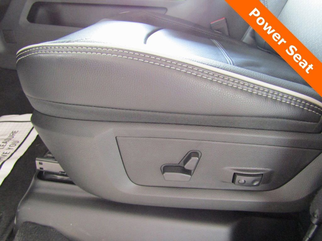 New 2026 RAM 2500 Laramie w/ Sport Appearance Package image 7