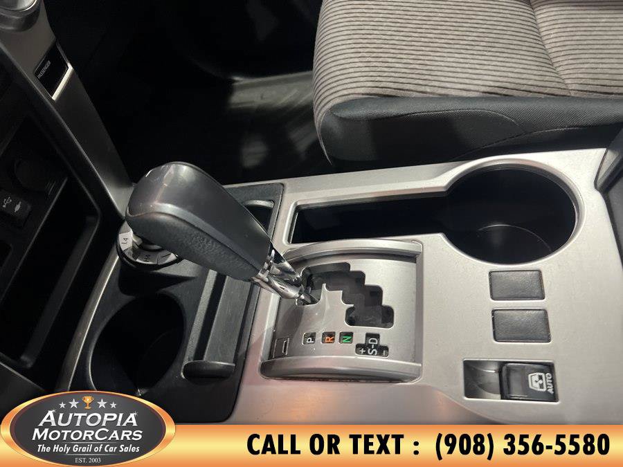 Used 2014 Toyota 4Runner SR5 AWD/4WD image 28