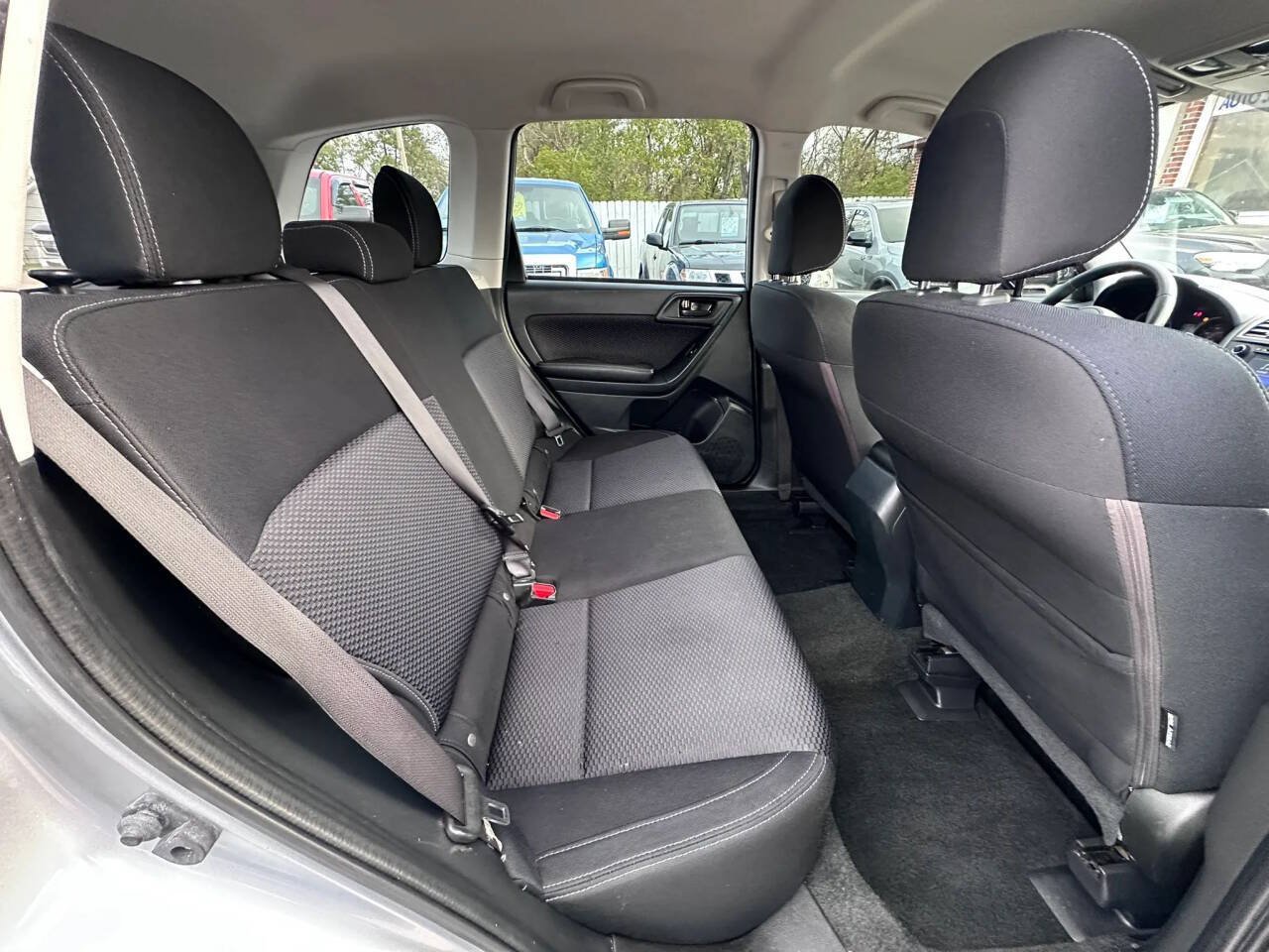 Used 2017 Subaru Forester 2.5i w/ Alloy Wheel Package AWD/4WD image 14