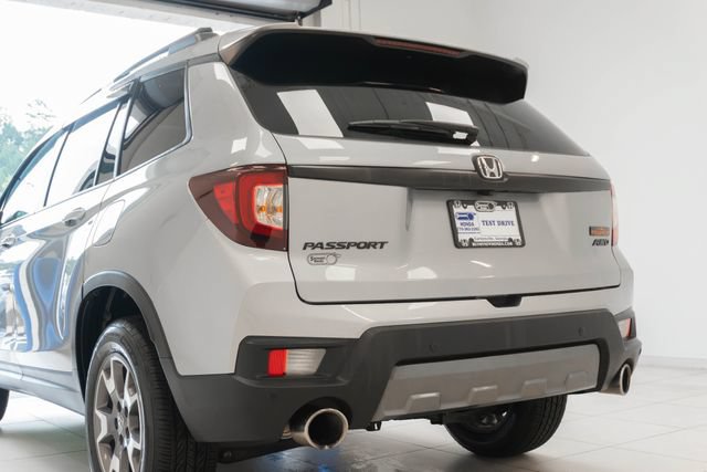 Used 2023 Honda Passport TrailSport image 9