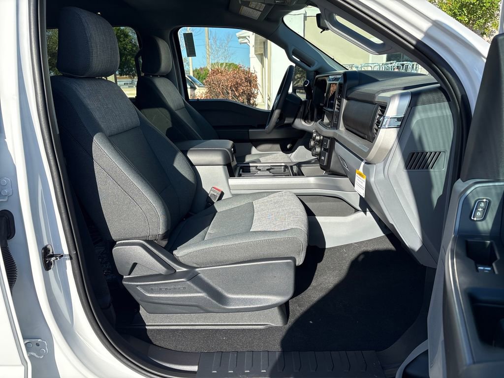 New 2026 Ford F250 XLT image 5