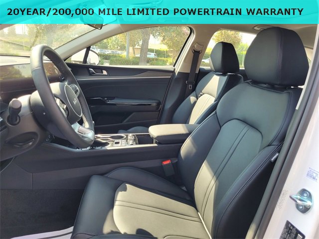 New 2026 Kia K5 EX image 8