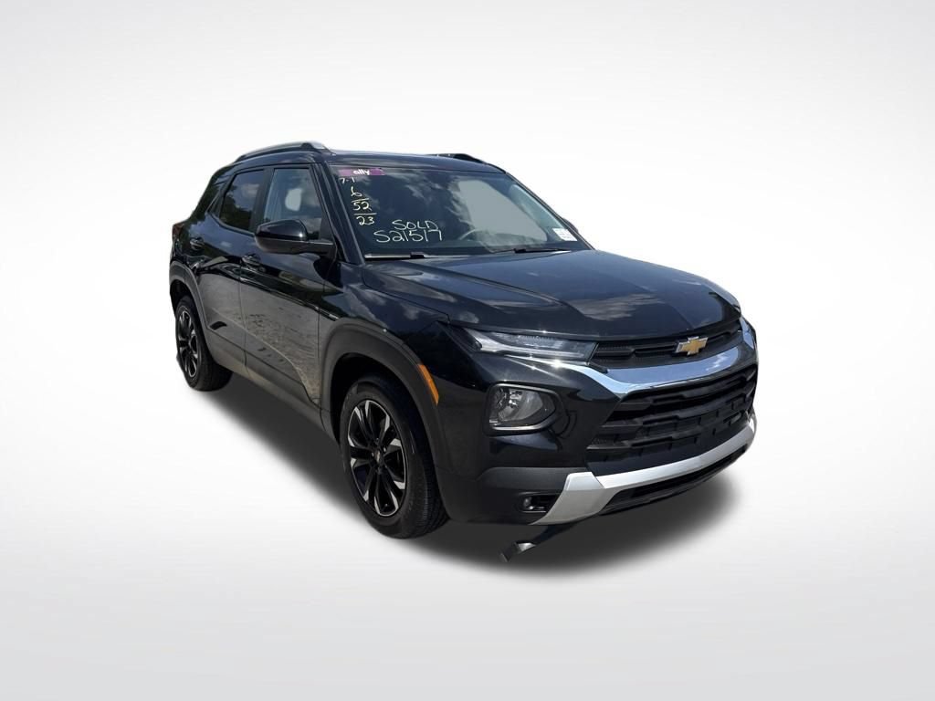 Used 2023 Chevrolet TrailBlazer LT FWD image 13