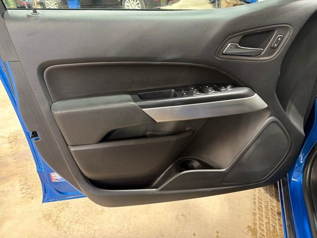 Used 2022 Chevrolet Colorado LT w/ LT Convenience Package image 13