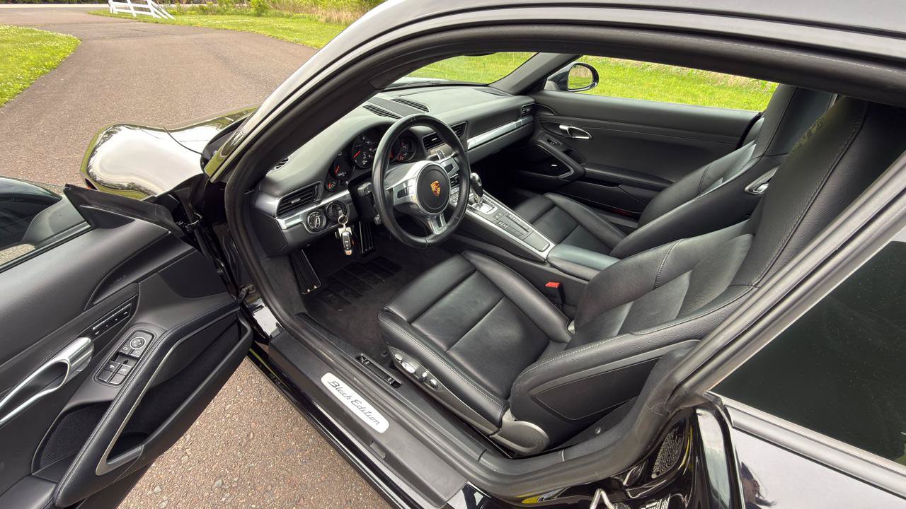 Used 2016 Porsche 911 Carrera Black Edition RWD image 46