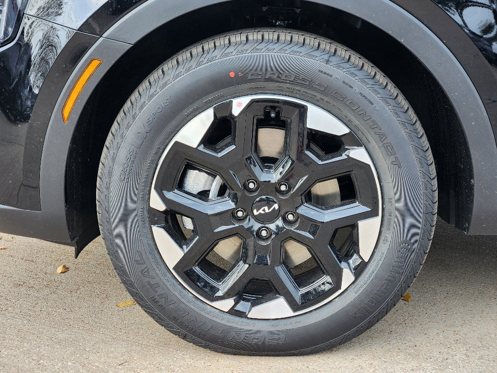 New 2026 Kia Sorento S w/ S Panoramic Sunroof Package image 7