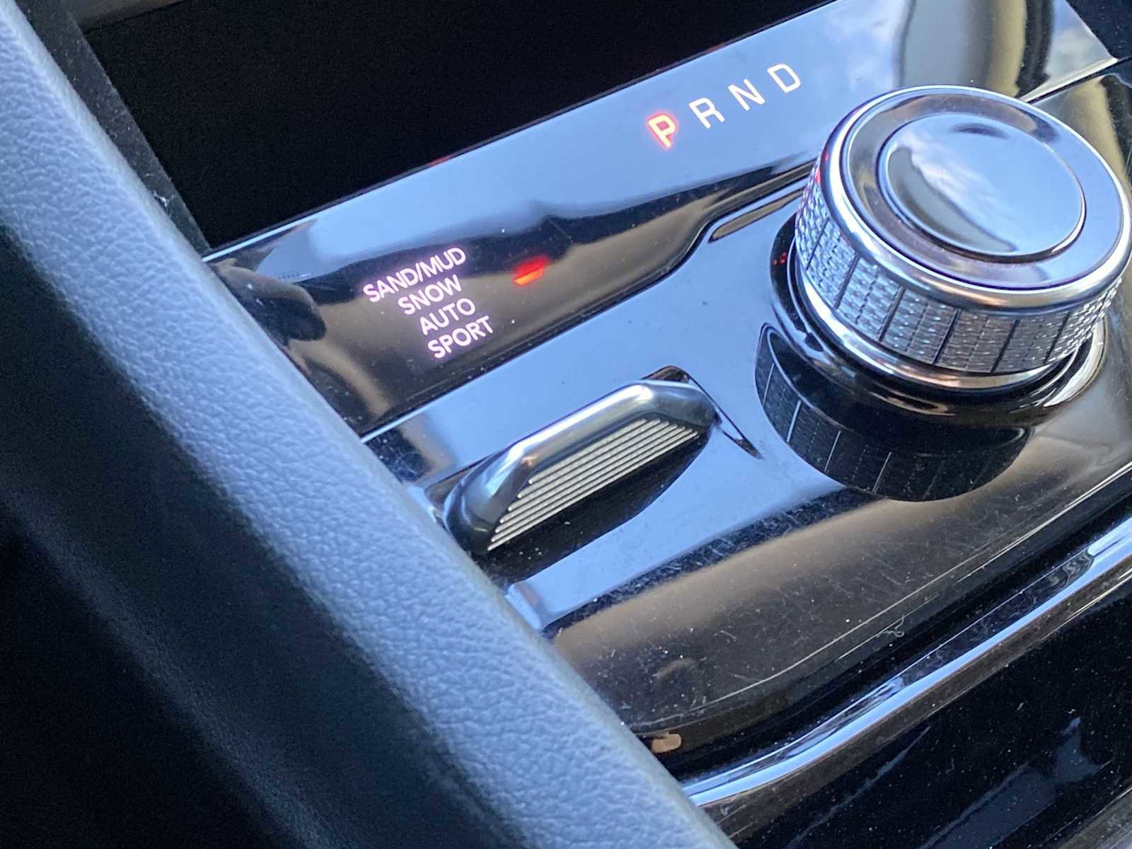 Certified 2022 Jeep Grand Cherokee L Limited w/ Black Appearance Package image 25