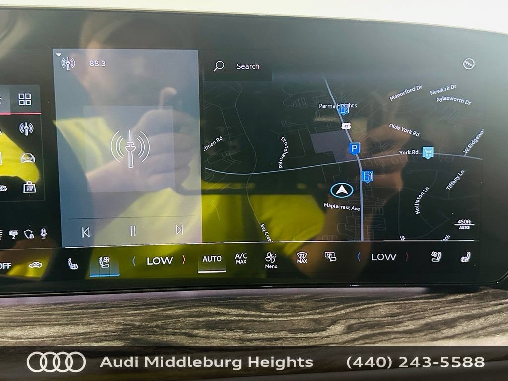 Certified 2025 Audi Q5 Premium Plus w/ Premium Plus AWD/4WD image 13