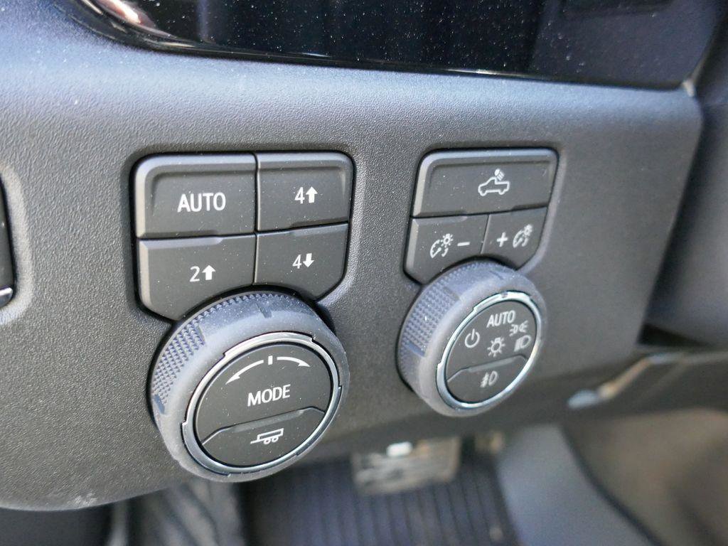 New 2026 Chevrolet Silverado 1500 RST AWD/4WD image 23