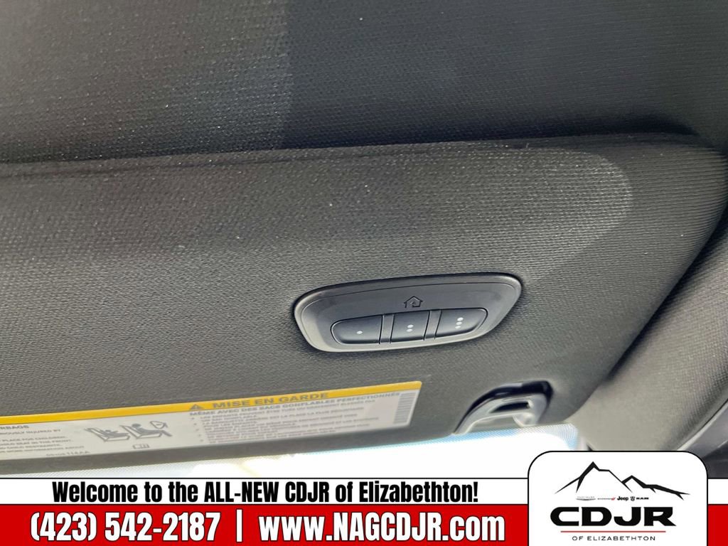 New 2024 RAM 3500 Limited image 18