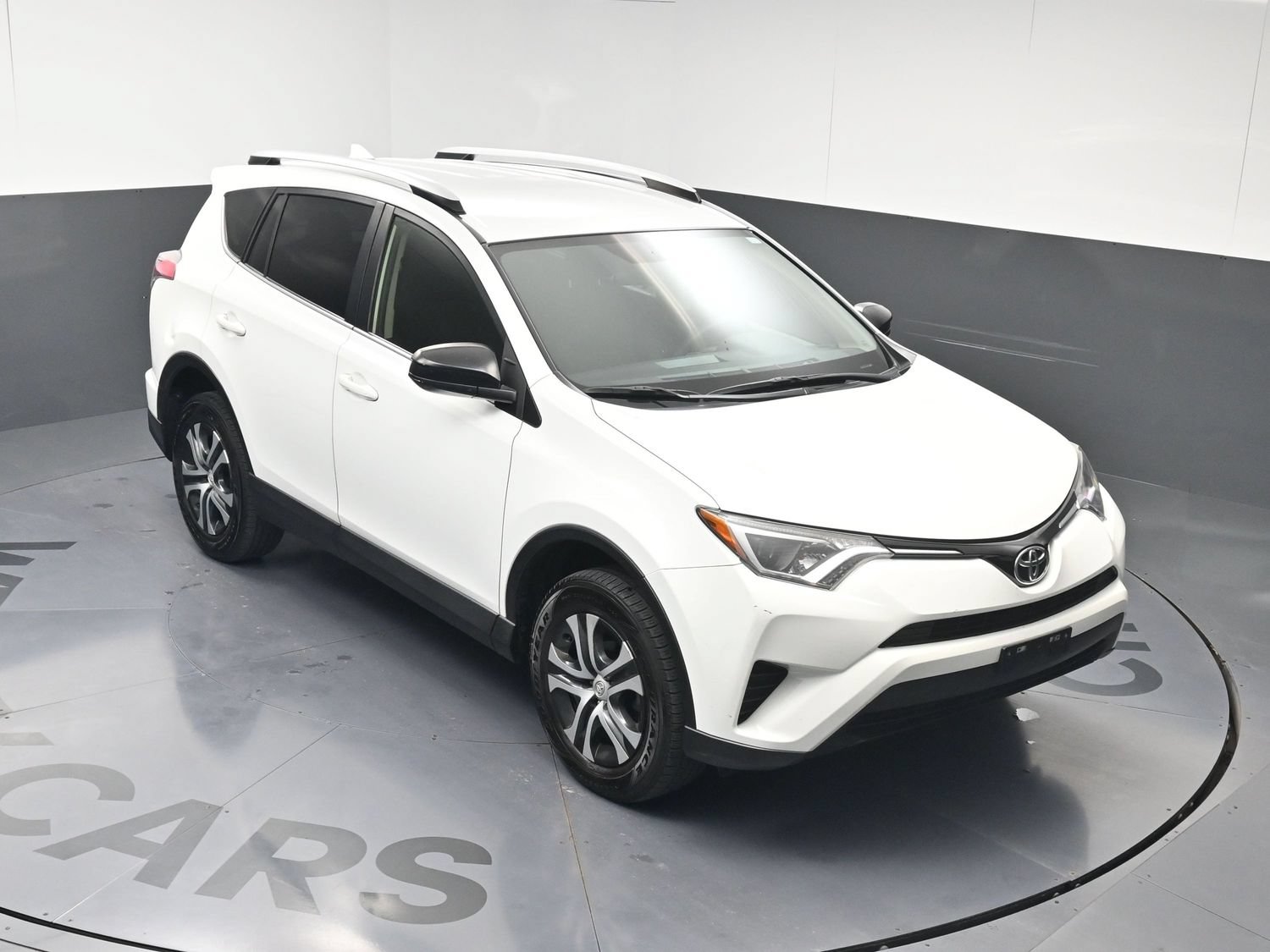 Used 2016 Toyota RAV4 LE AWD/4WD image 31