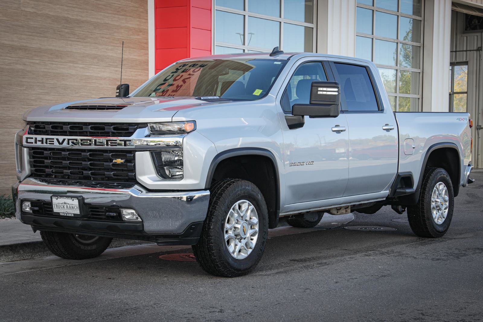 Used 2023 Chevrolet Silverado 3500 LT w/ Convenience Package image 8