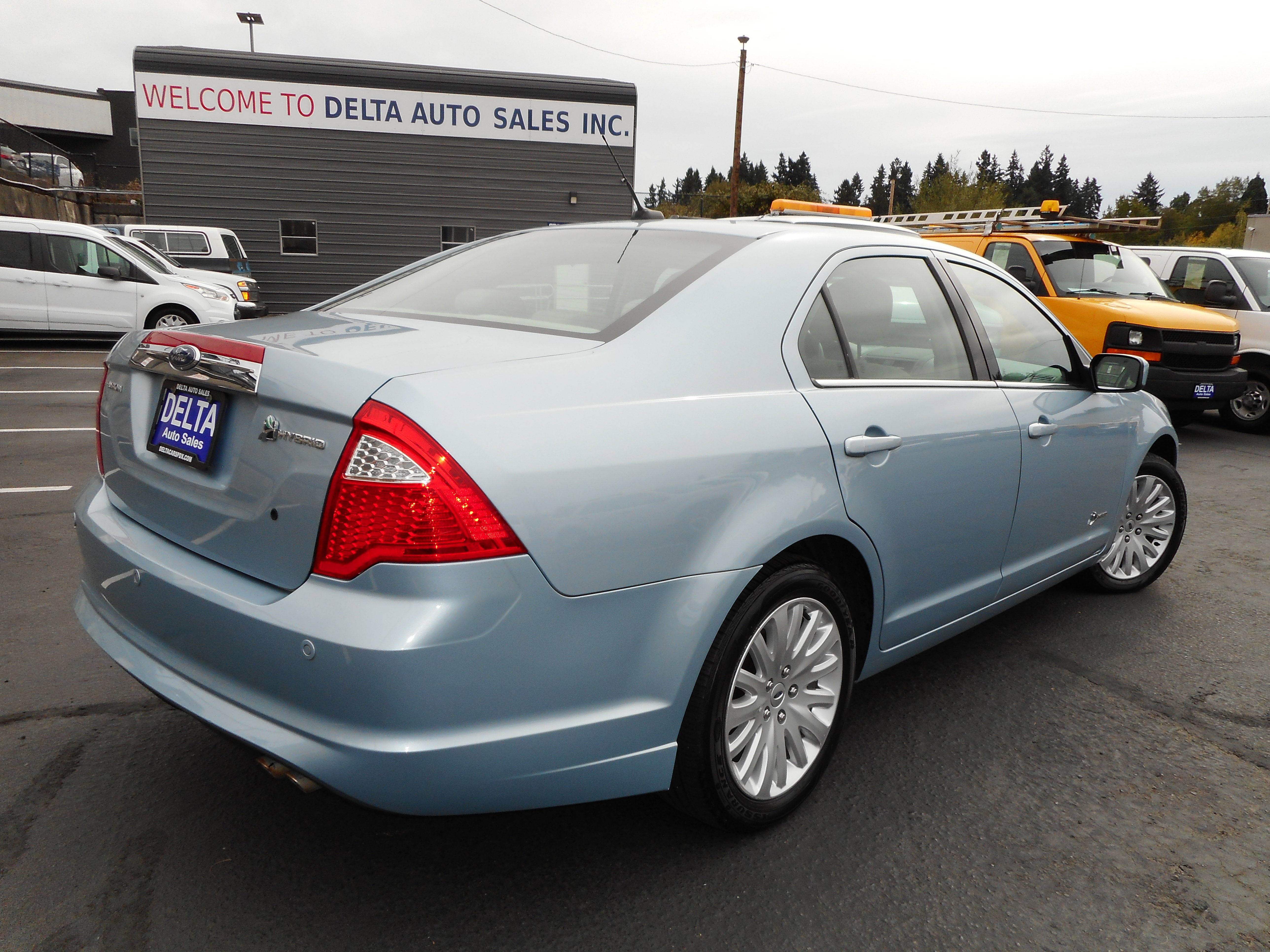 Used 2010 Ford Fusion Hybrid image 7