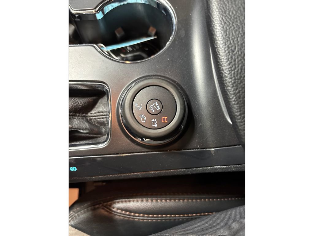 Used 2017 Ford Explorer XLT w/ Equipment Group 202A image 35