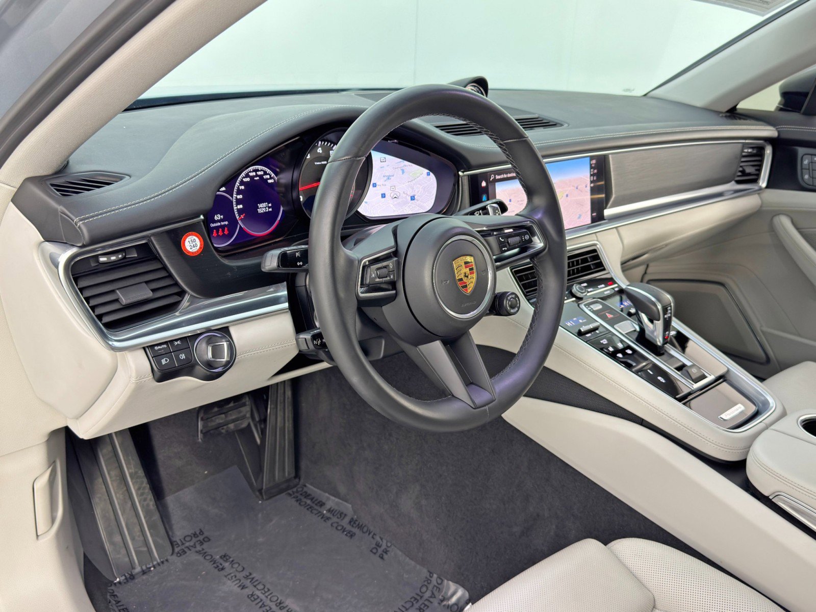 Used 2023 Porsche Panamera Platinum Edition image 14