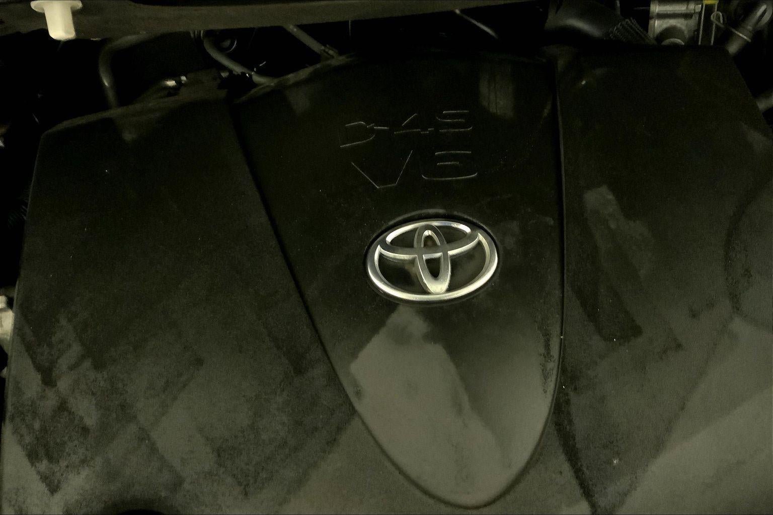 Used 2020 Toyota Sienna XLE image 31