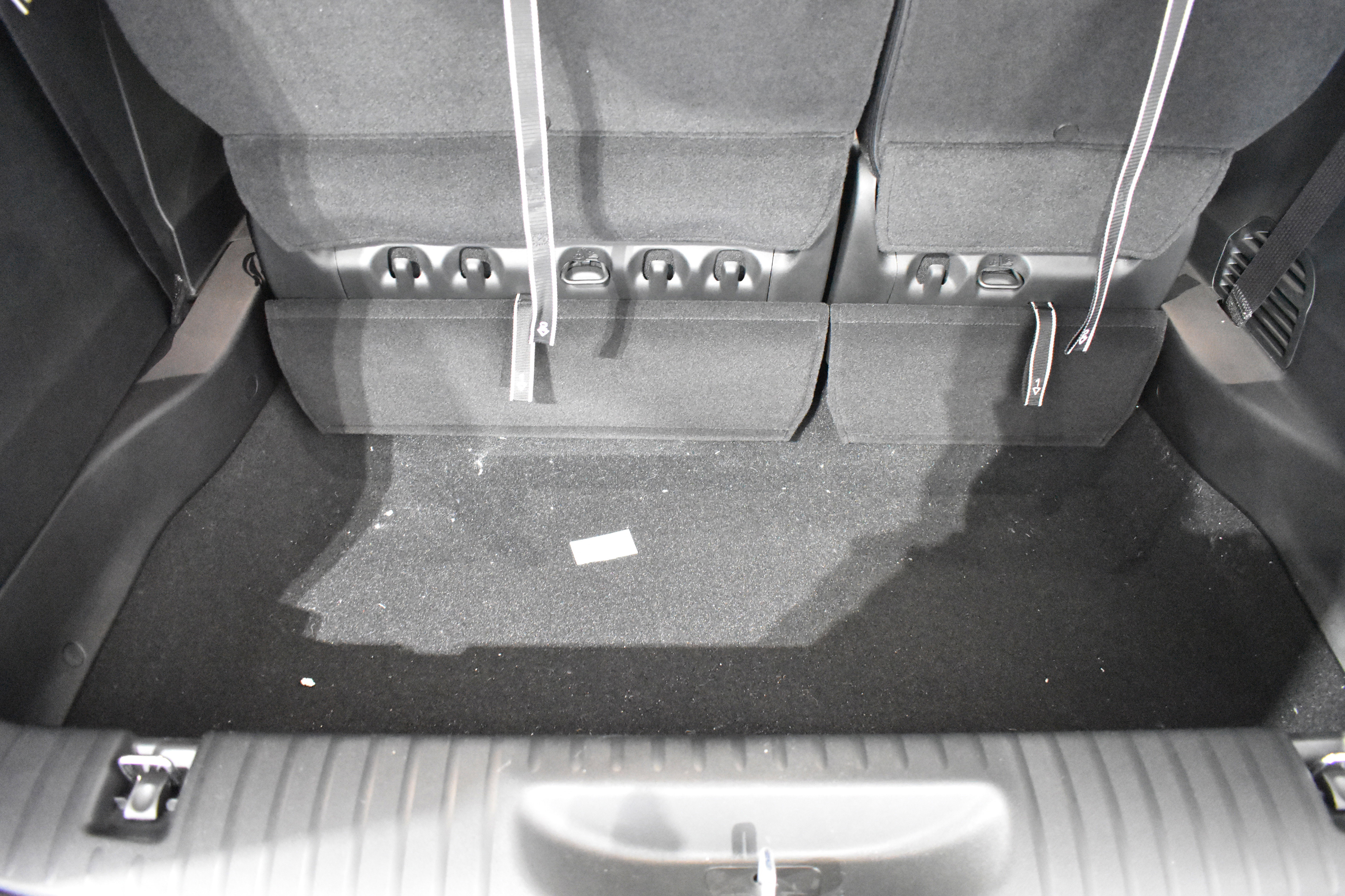 New 2026 Chrysler Pacifica Select FWD image 34