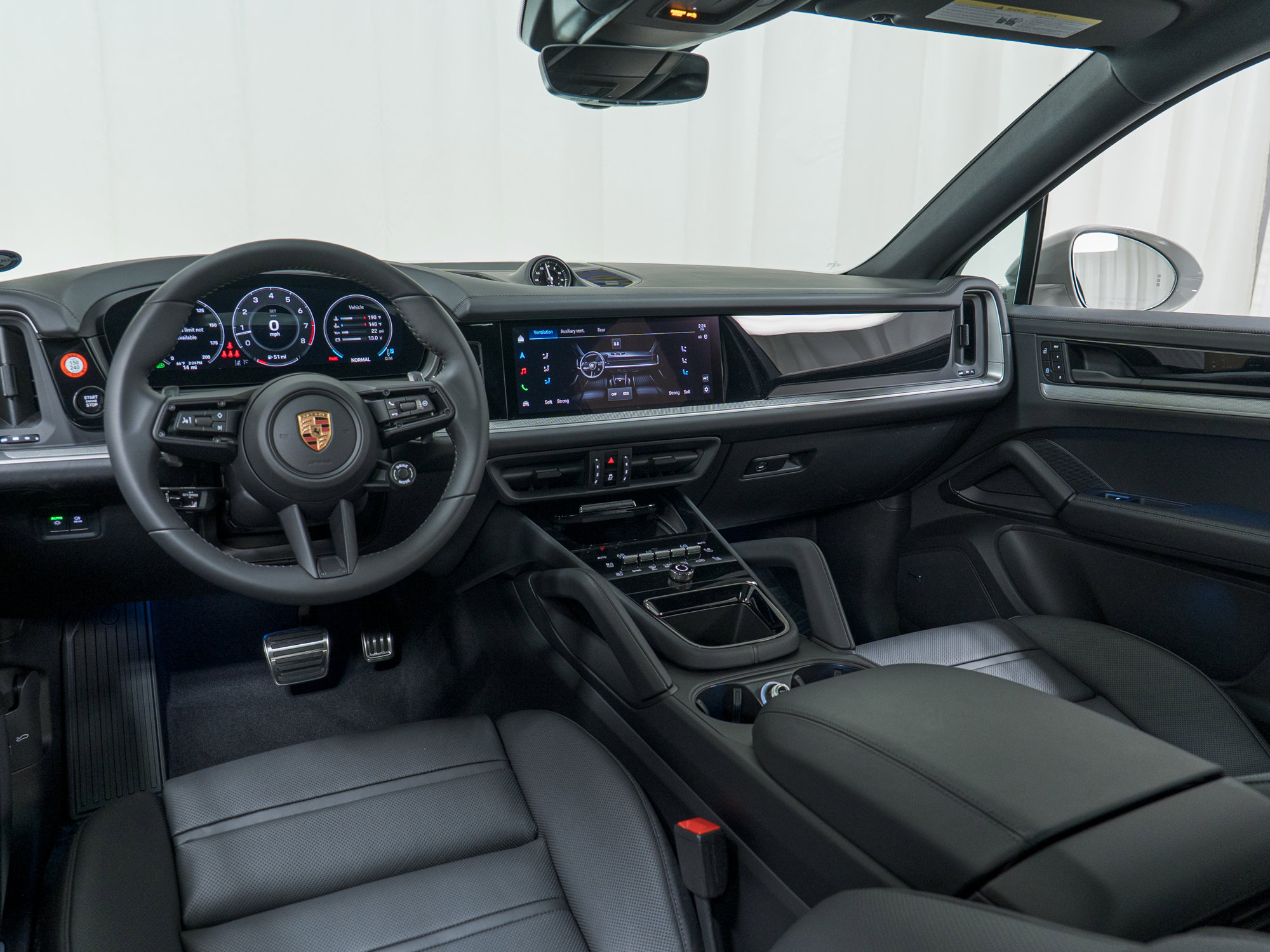 New 2026 Porsche Cayenne S image 20