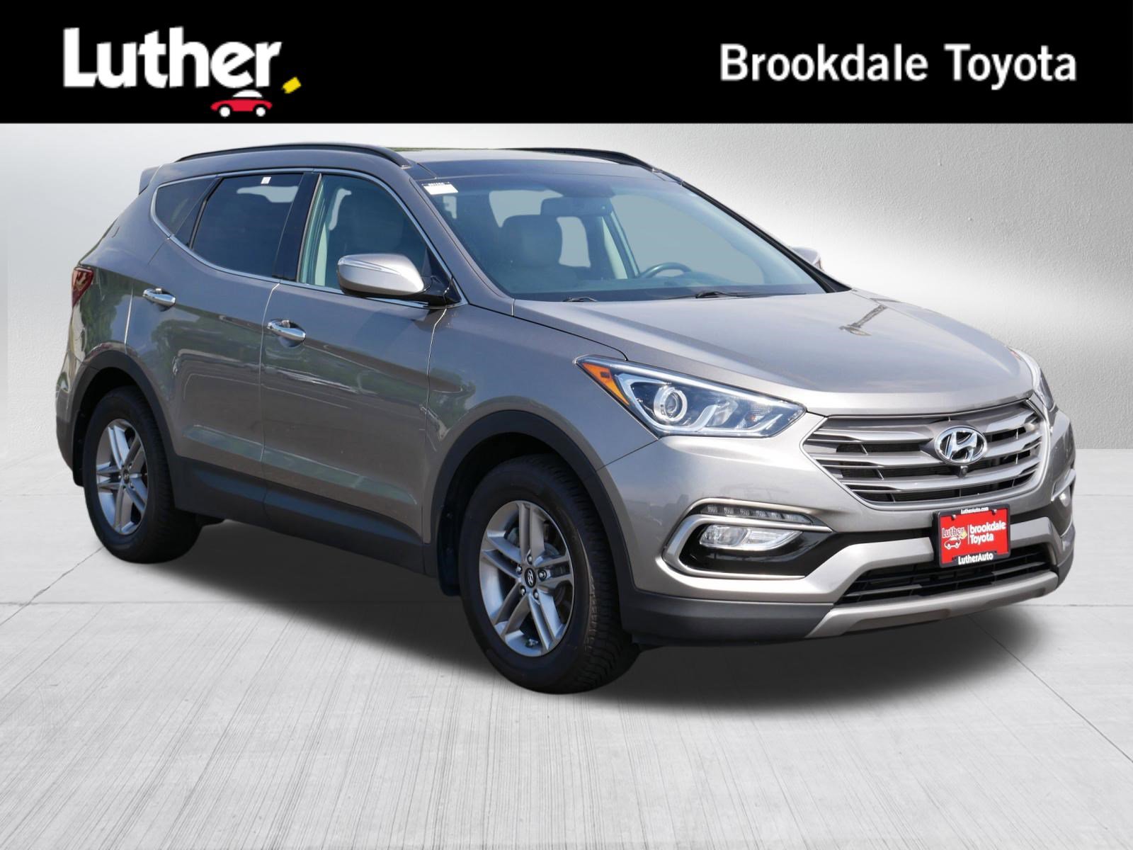 Used 2017 Hyundai Santa Fe Sport w/ 2.4L Tech Package 04 AWD/4WD image 1