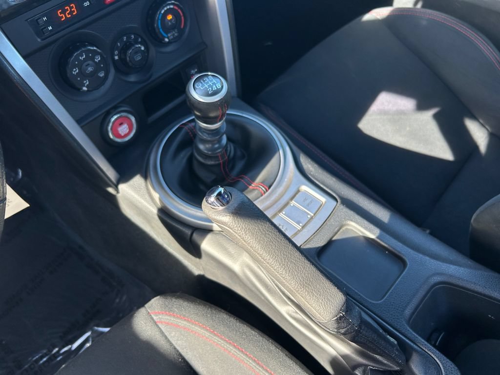 Used 2013 Scion FR-S RWD image 18