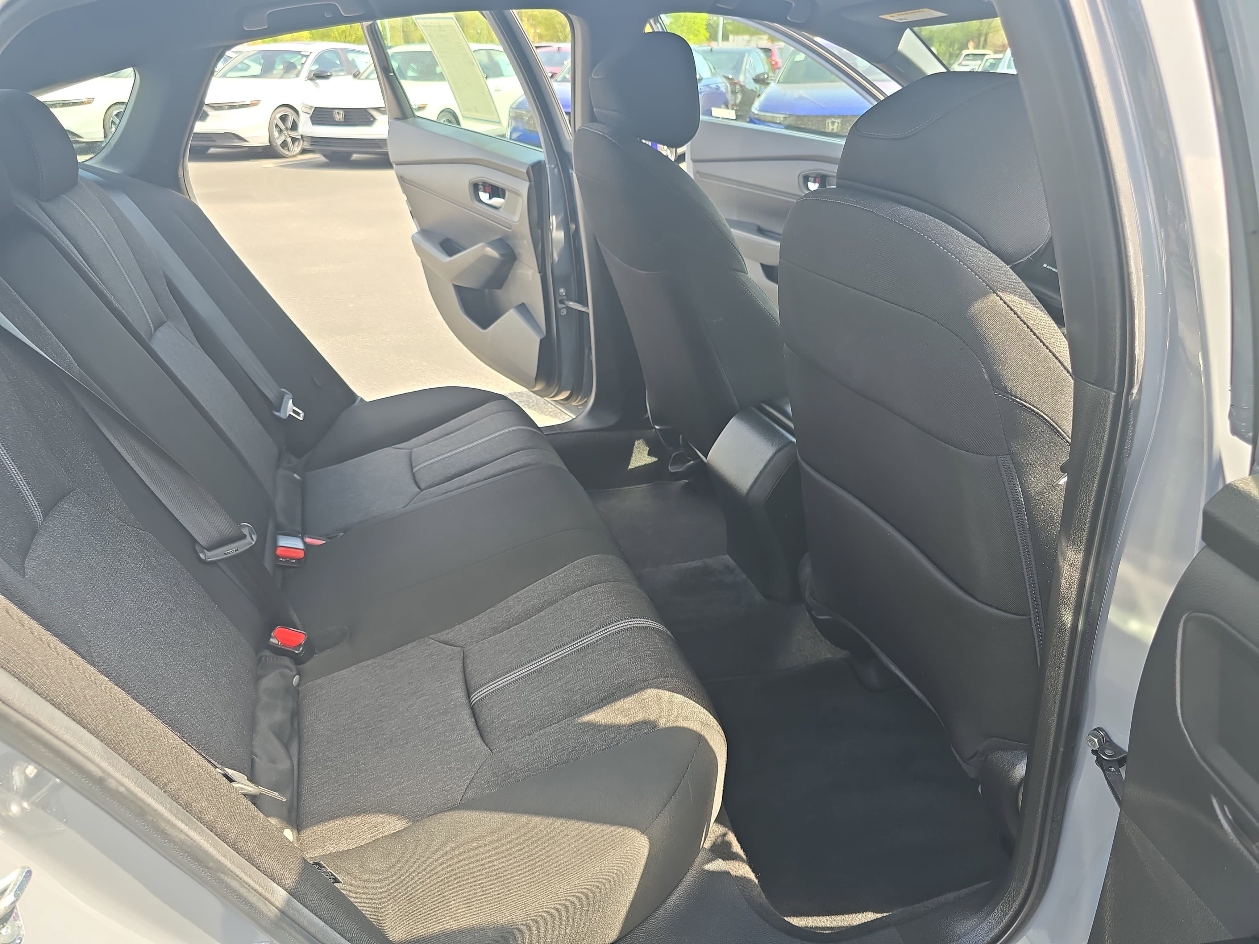 Used 2023 Honda Accord Sport image 11