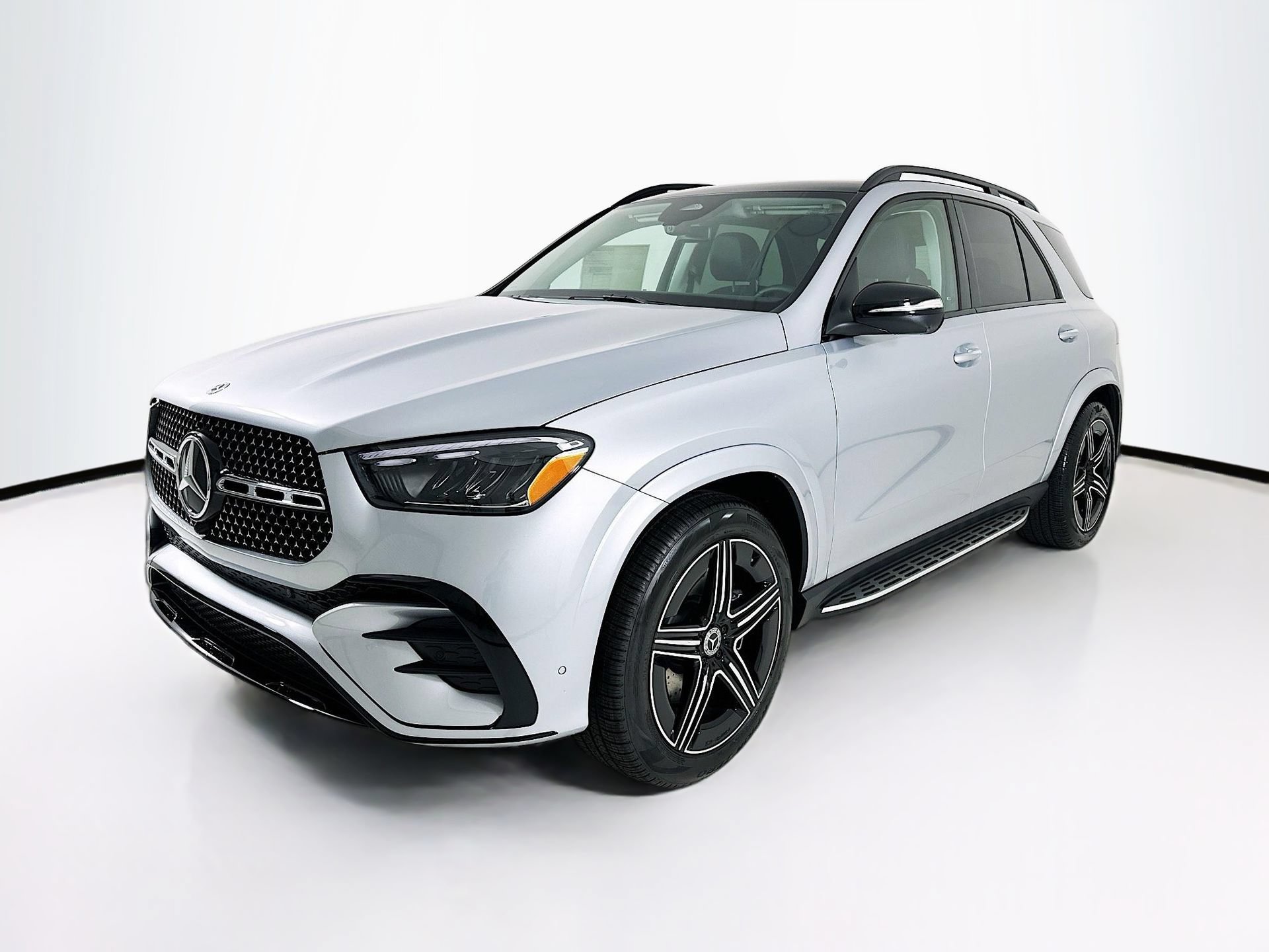 New 2026 Mercedes-Benz GLE 450 4MATIC image 3