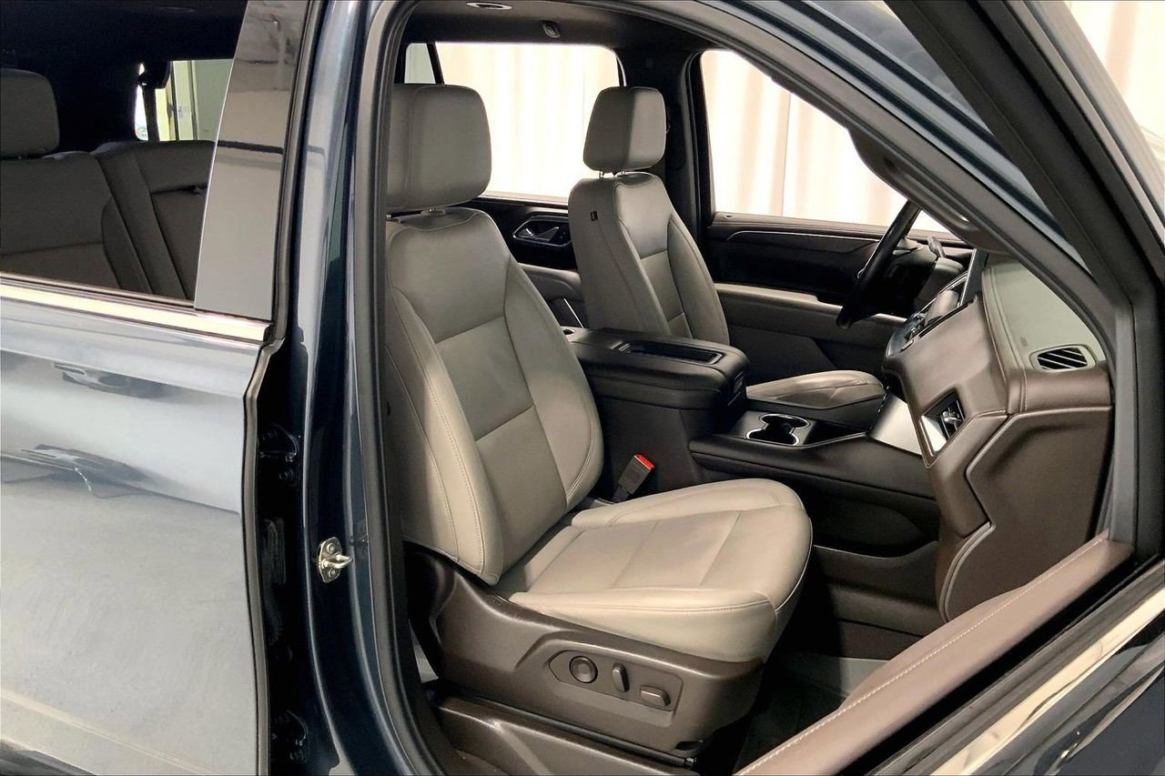 Used 2021 Chevrolet Tahoe LT RWD image 16