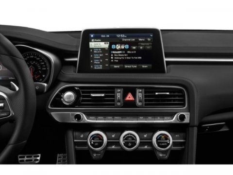 Used 2021 Genesis G70 3.3T w/ Prestige Package image 13