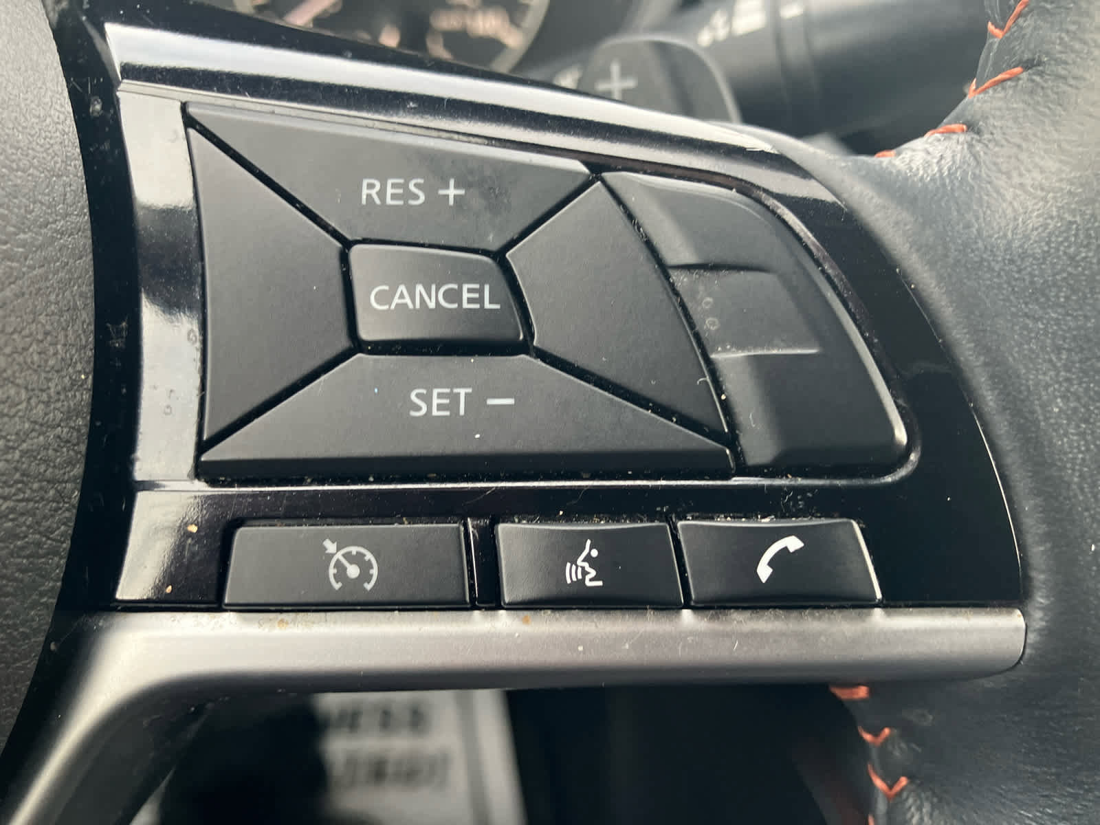 Used 2023 Nissan Altima 2.5 SR w/ SR Premium Package image 18