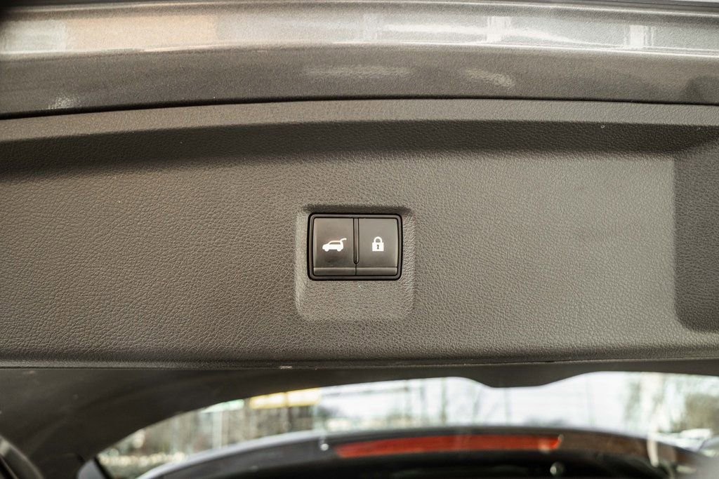 Used 2023 INFINITI QX60 Luxe image 41