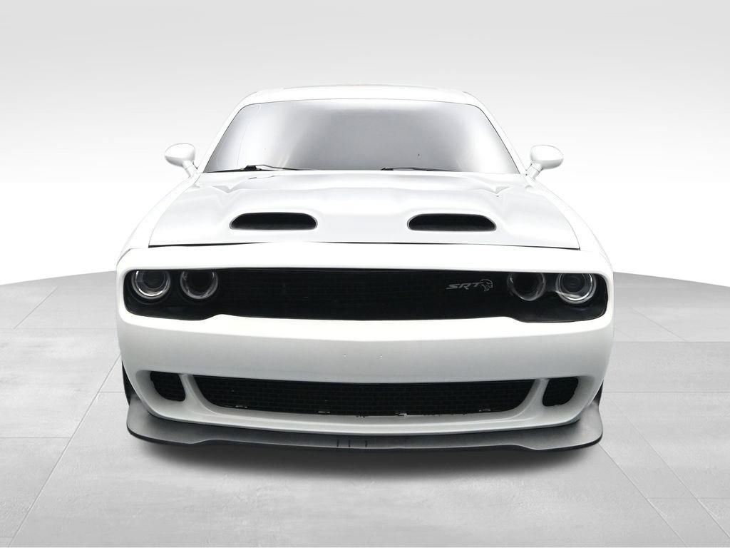 Used 2016 Dodge Challenger SRT Hellcat RWD image 8