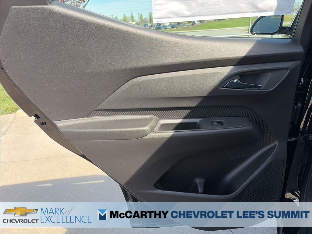 New 2027 Chevrolet Bolt LT FWD image 38