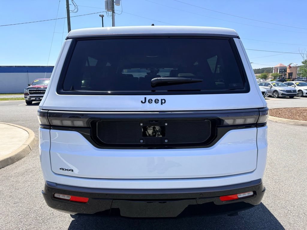 New 2026 Jeep Grand Wagoneer L Limited AWD/4WD image 4
