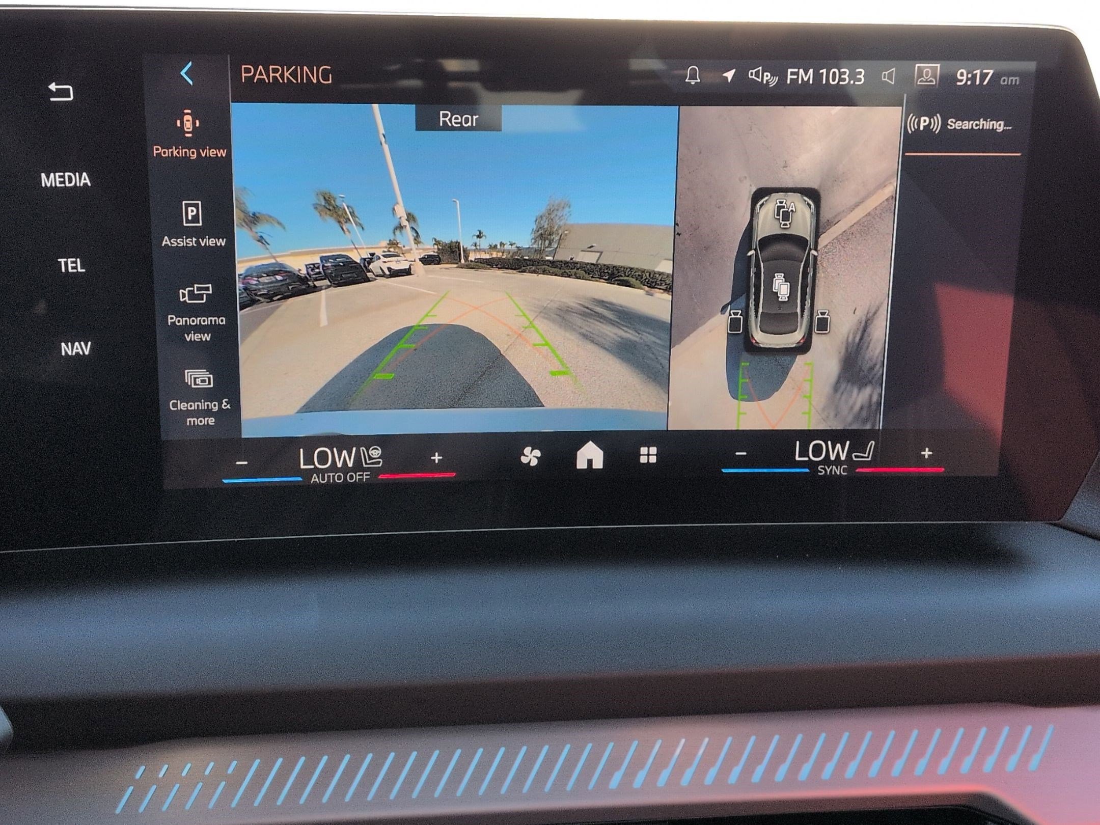 Used 2026 BMW 228i w/ Technology Package image 24