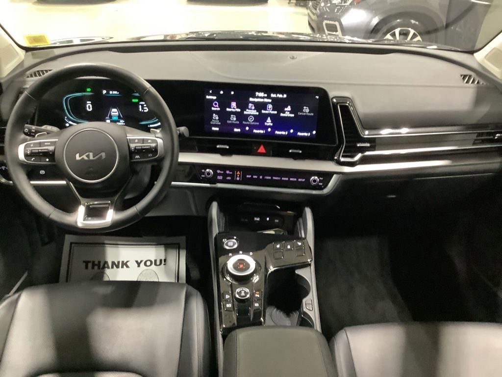 Used 2023 Kia Sportage EX image 12