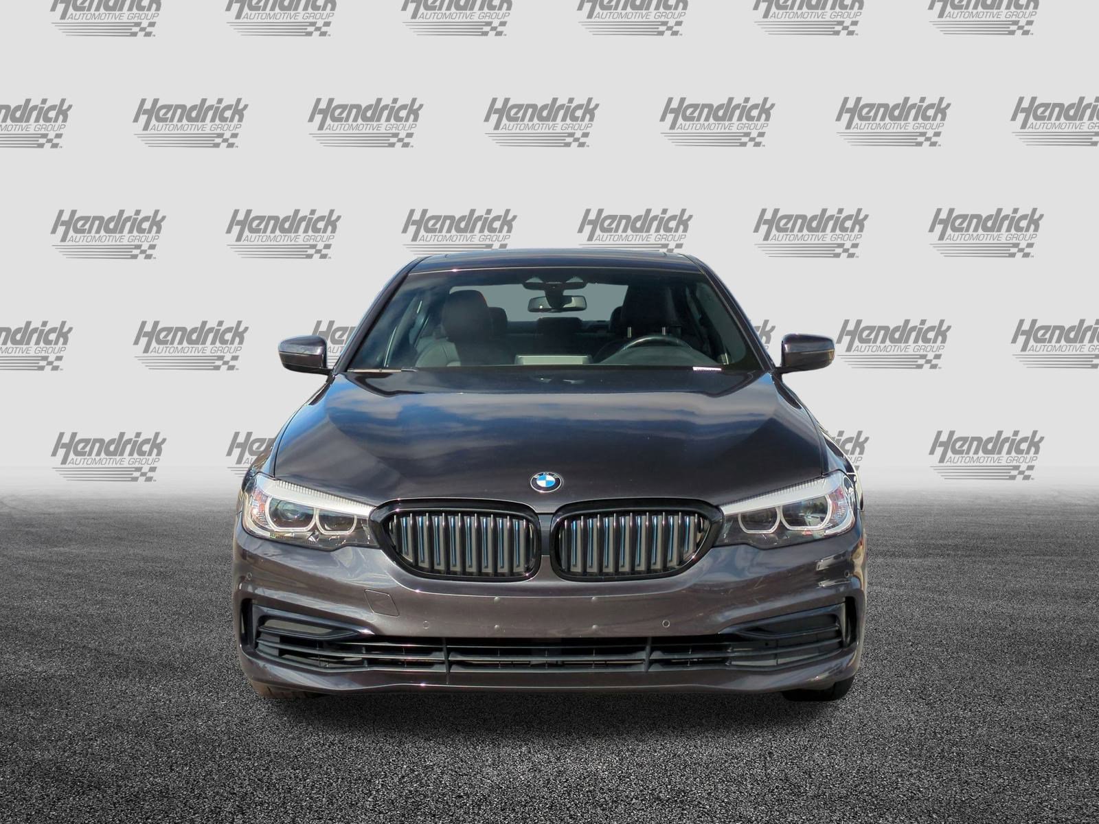 Used 2019 BMW 530e image 3