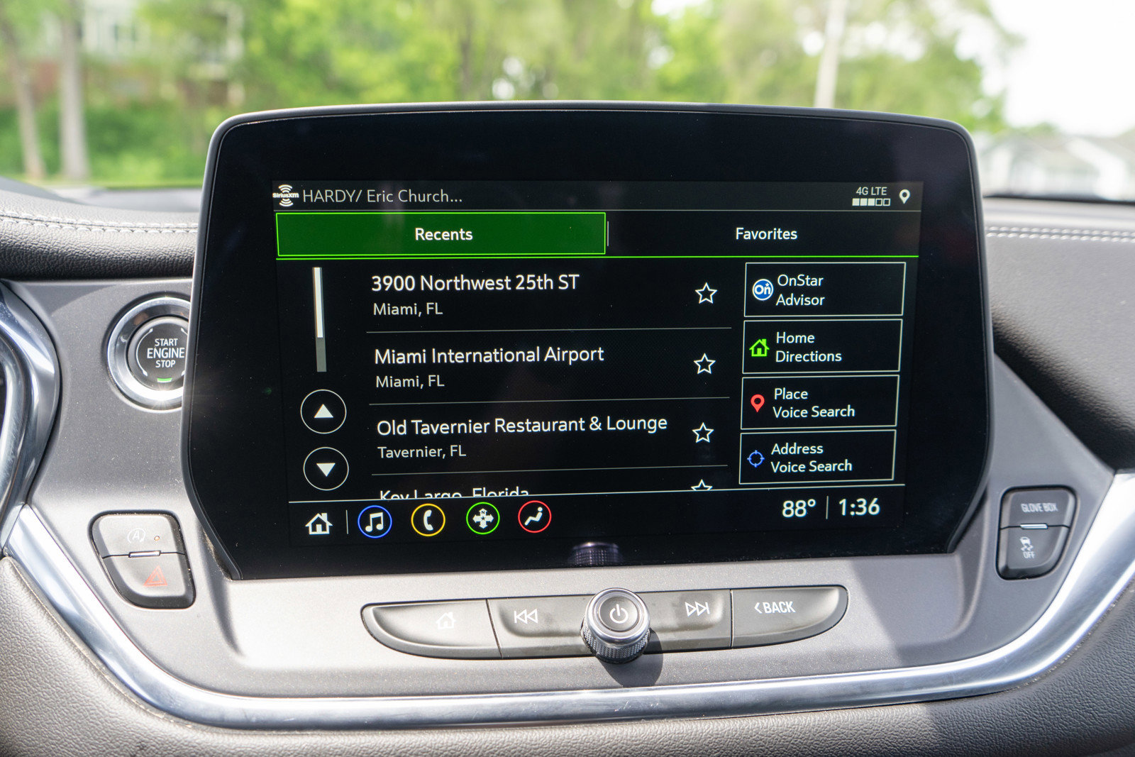 Used 2025 Chevrolet Blazer LT AWD/4WD image 17