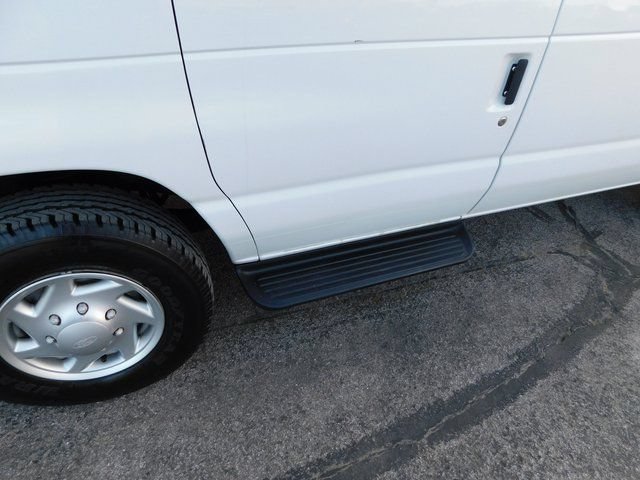Used 2012 Ford E-350 and Econoline 350 XLT RWD image 12