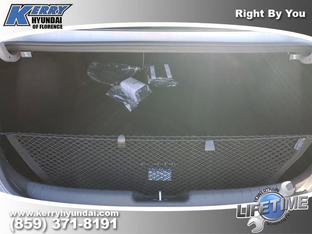 New 2026 Hyundai Elantra Limited image 8